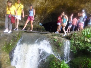 At the entrance to "la gruta," the cave. 